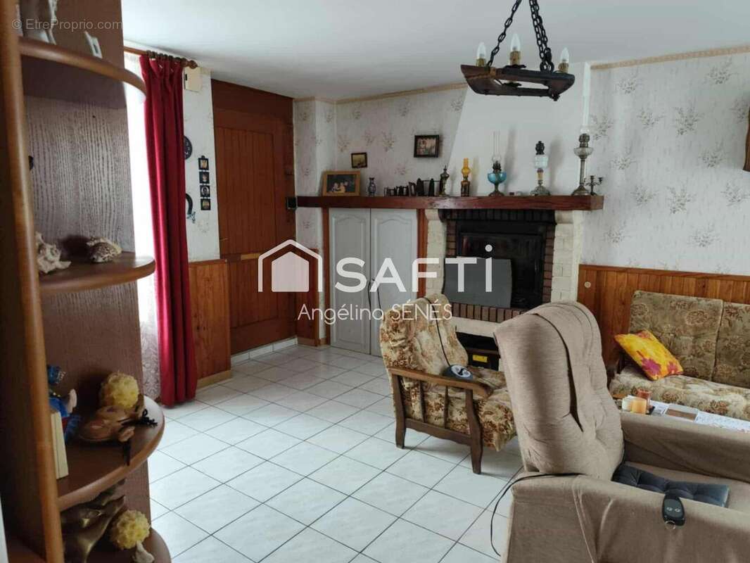 Maison 270 m² à Cherbonnieres  - photo 6