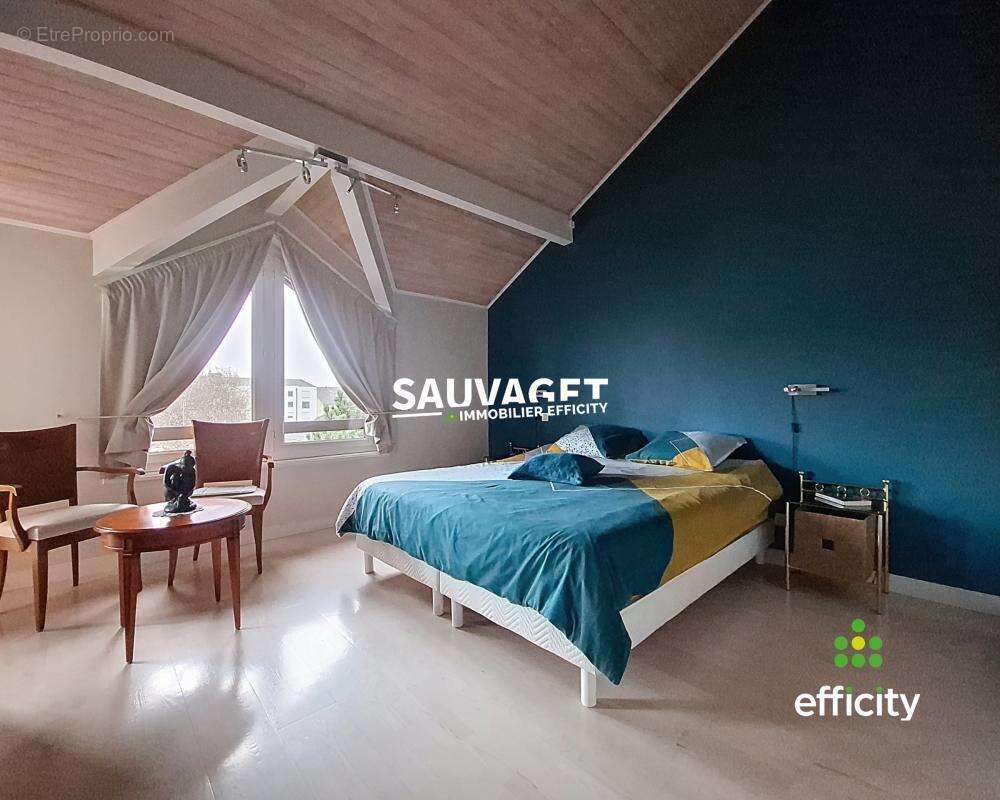 Appartement à REIGNIER