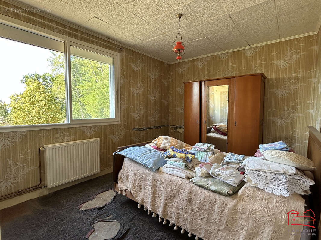 Maison 93 m² à Cauzac  - photo 6