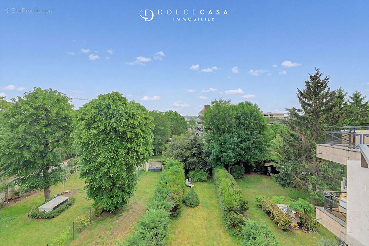Appartement à LE PERREUX-SUR-MARNE