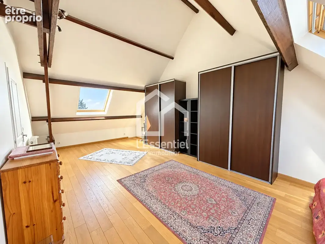 A vendre - maison d'architecte ndividuelle - 158 m² - sous sol total - terrain 977 m² - photo 18