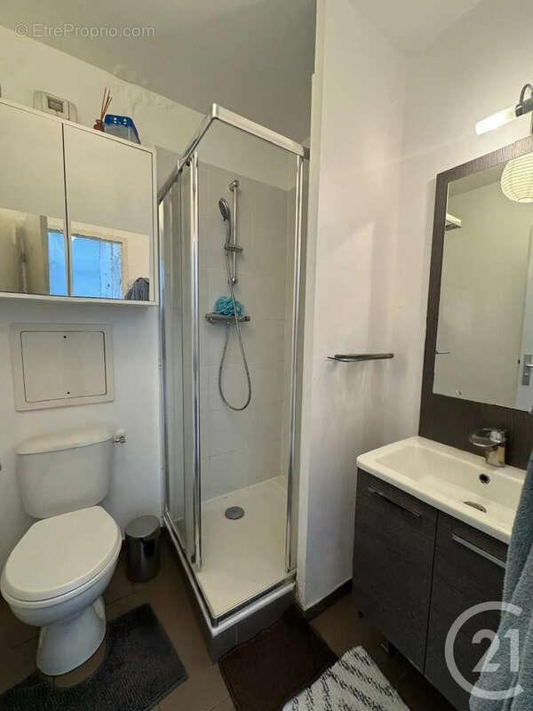 Appartement à DUGNY