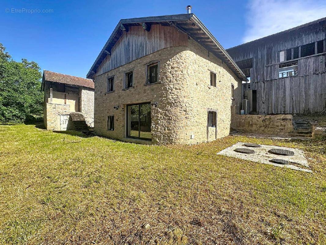 Maison à MONSOLS