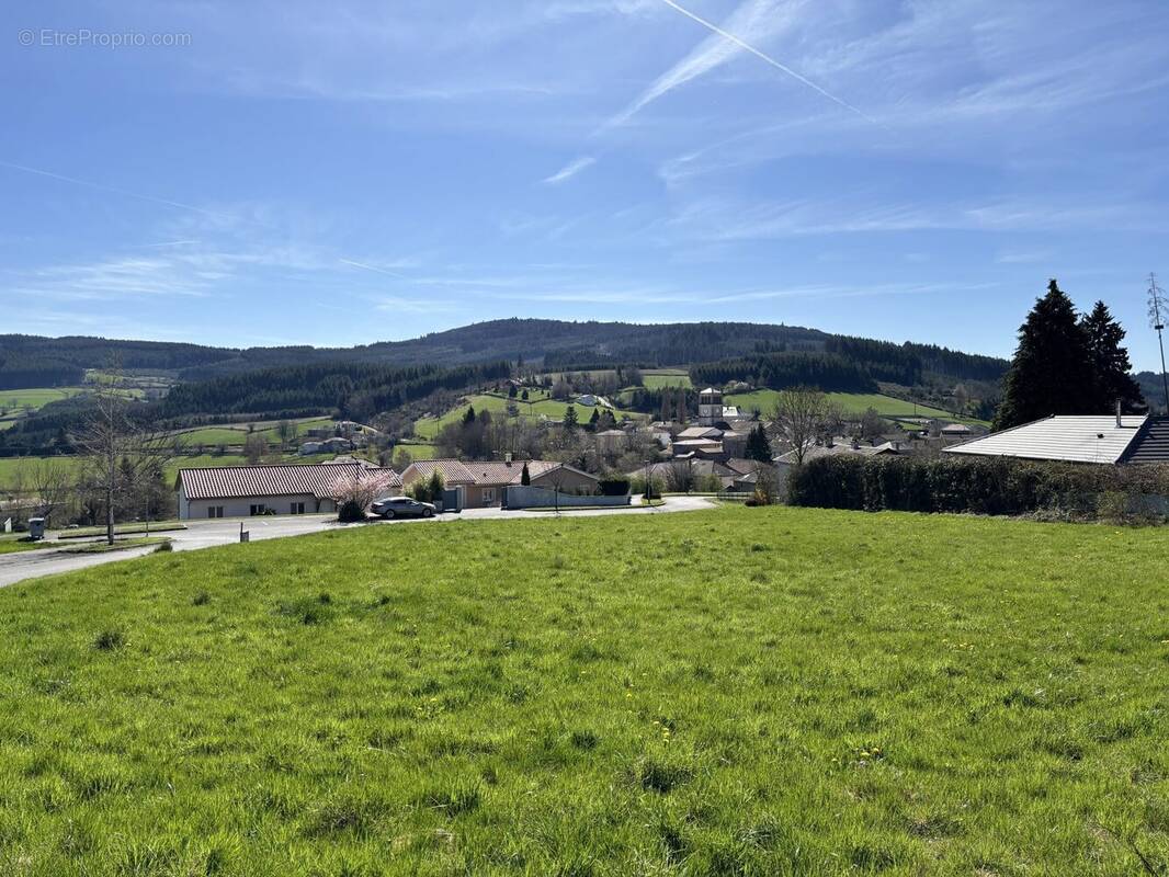 Terrain à PROPIERES