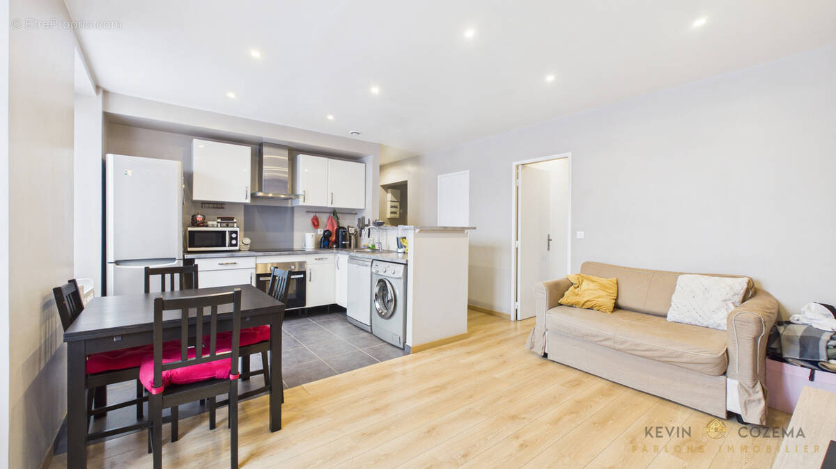 Appartement à CORBEIL-ESSONNES