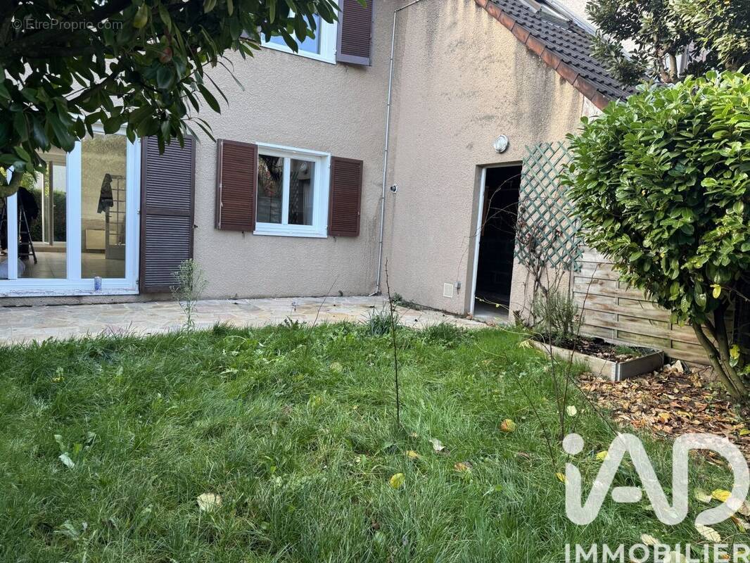 Photo 1 - Maison à FONTENAY-LE-FLEURY