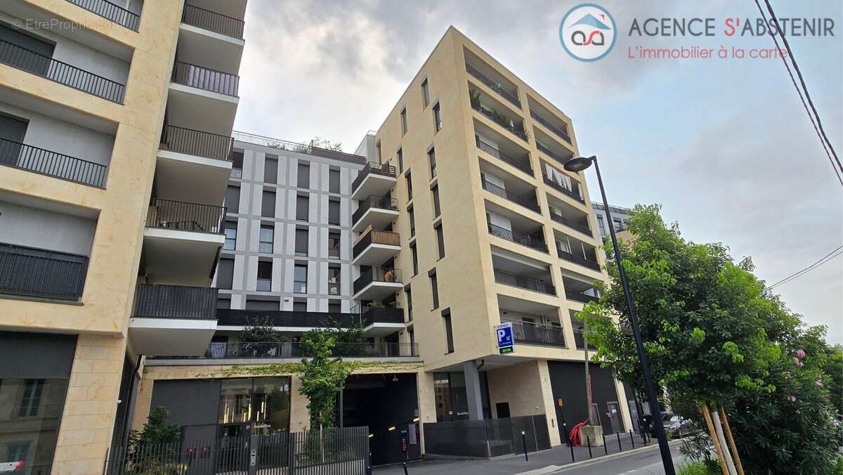 Appartement 86 m² à Bordeaux  - photo 2