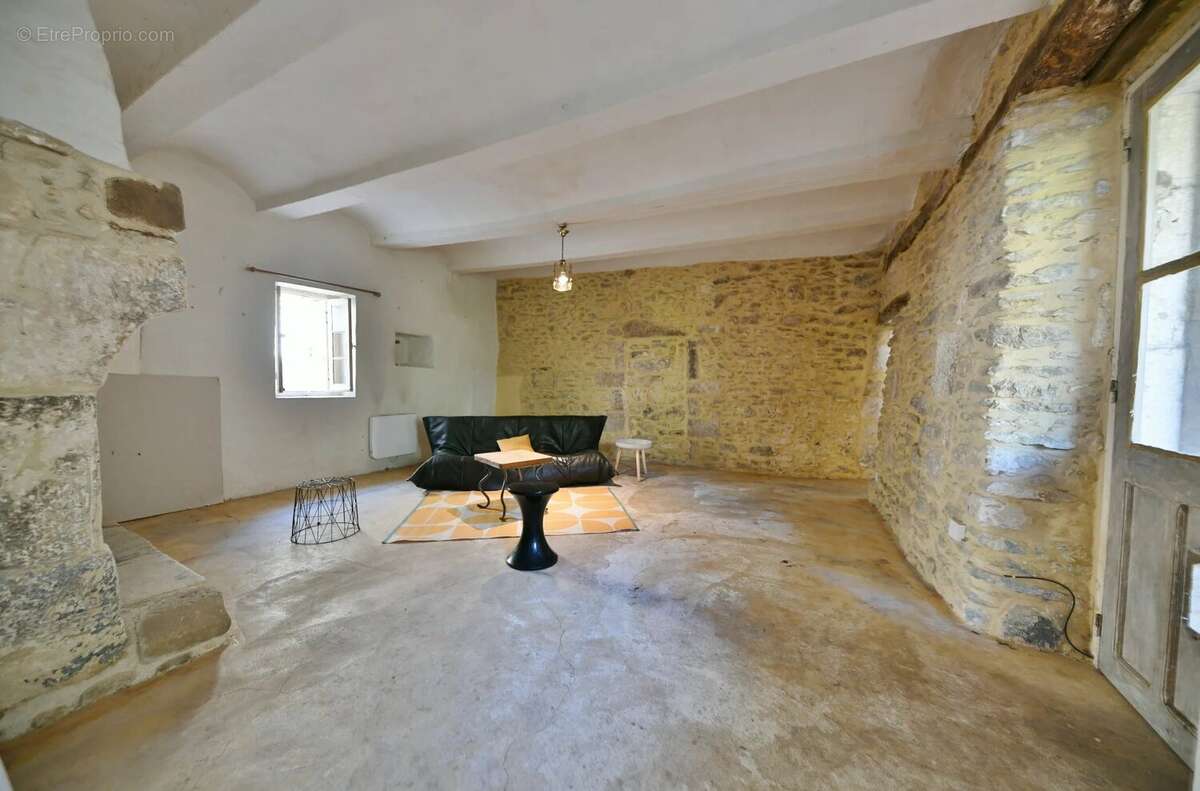 Maison à UZES