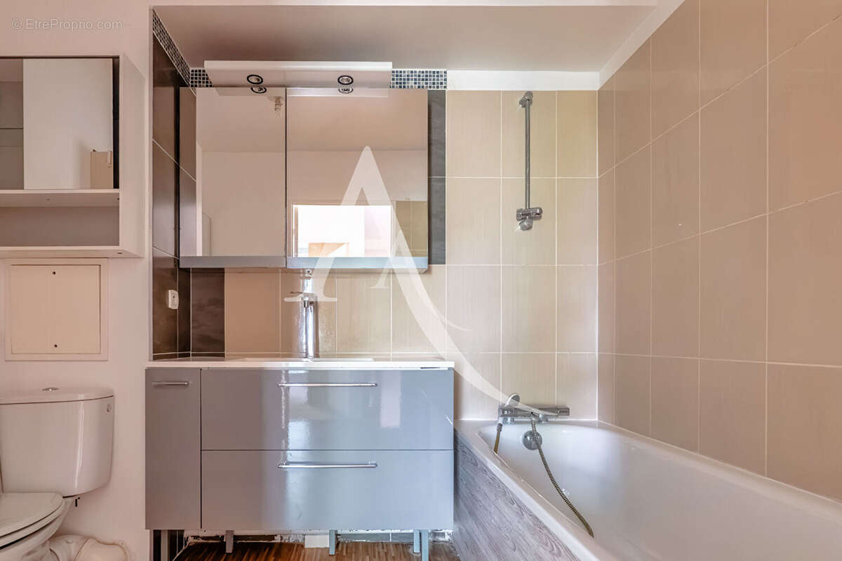 Appartement à LIMEIL-BREVANNES