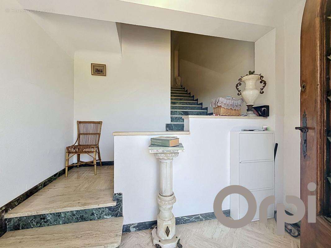 Maison à FREJUS