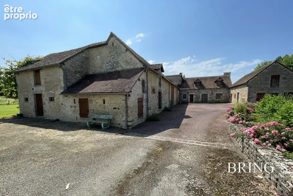 Maison 6 pièces 180 m² à vendre à Arconnay (72610) - photo 2