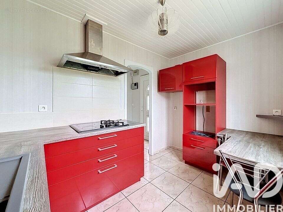 Photo 3 - Maison à DAMERY