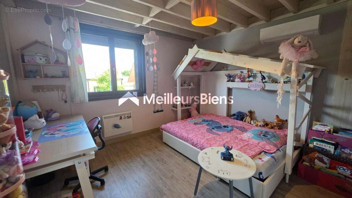 Saultain 59990 maison 6 pièces 186 m² avec terrasse et garage - photo 9