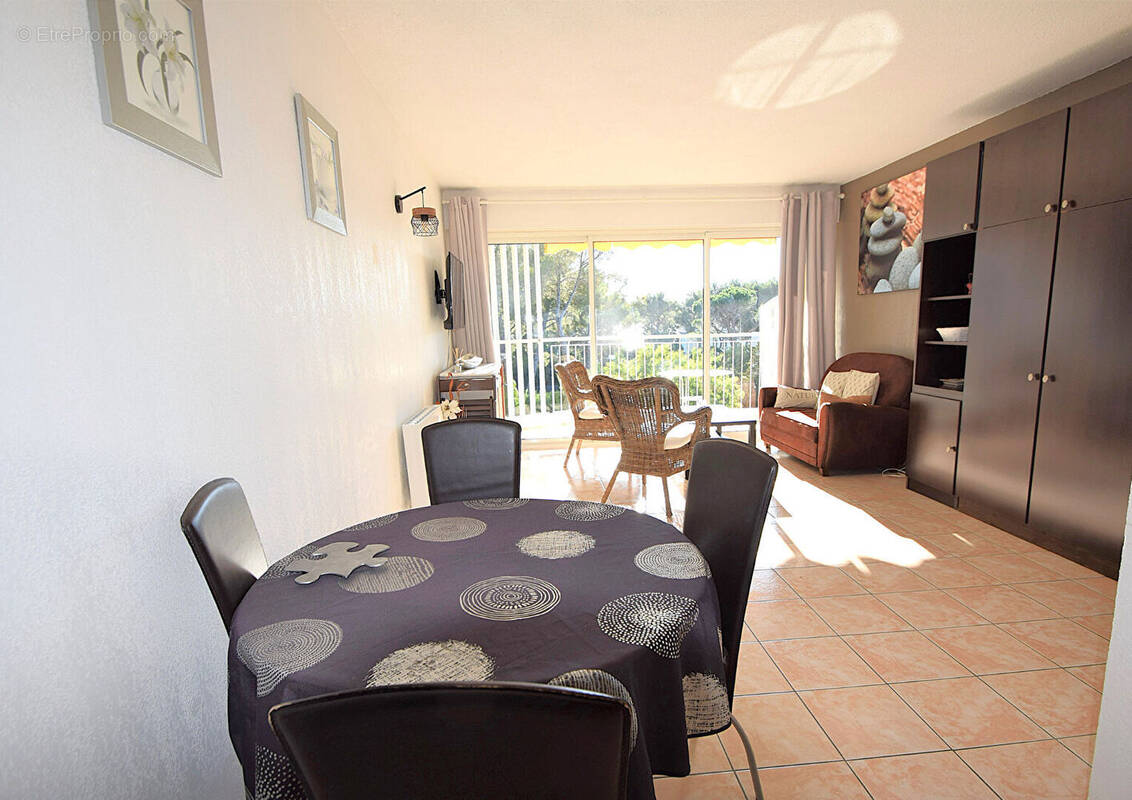 Appartement à SAINT-RAPHAEL