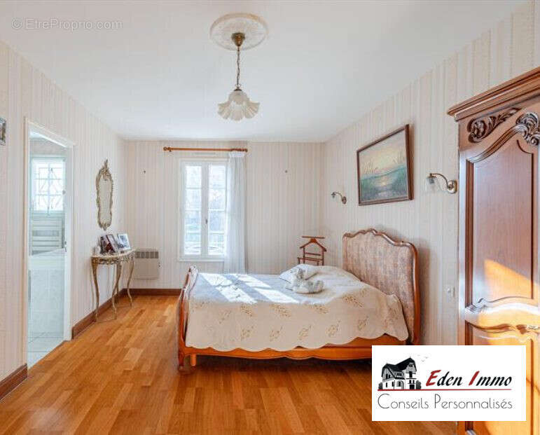 Maison 230 m² à Dignac  - photo 7