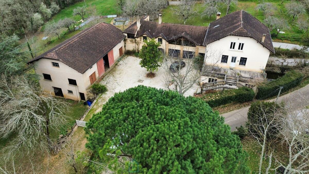 Maison à CAZALS
