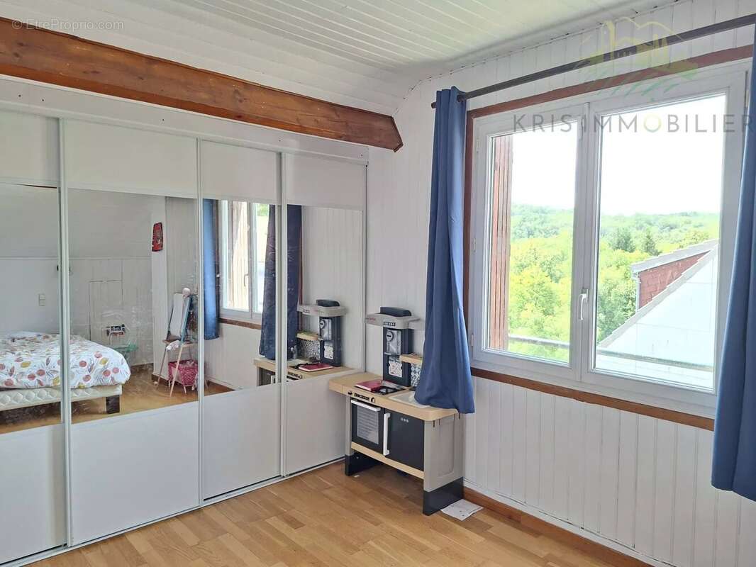 Pavillon indépendant à Château-Thierry - photo 11
