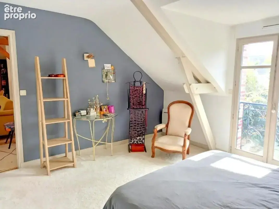 Laval – maison de caractère de 240 m² avec jardin arboré de 1 180 m², à deux pas du centre-ville - photo 17