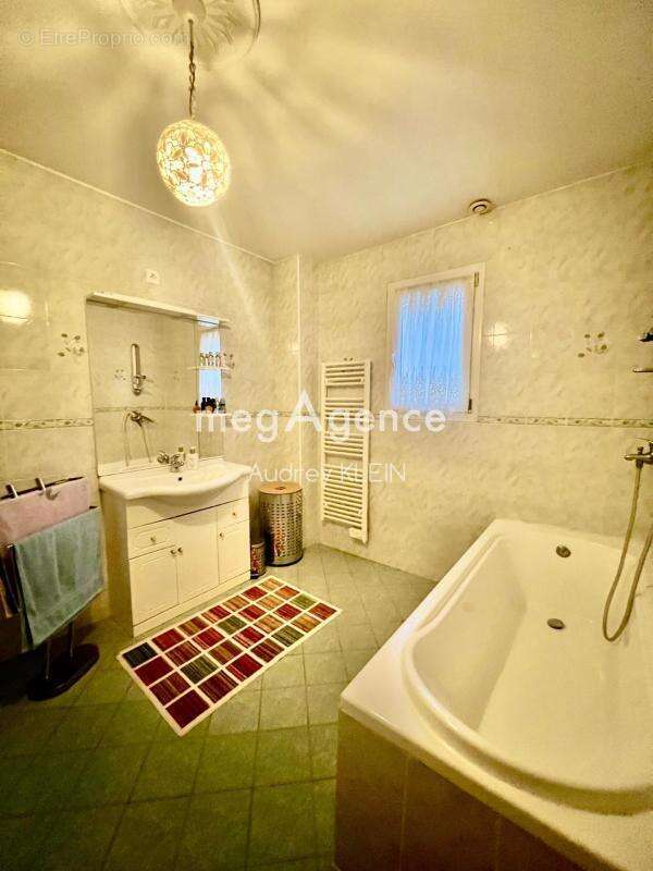 Maison à SAINT-CLEMENT