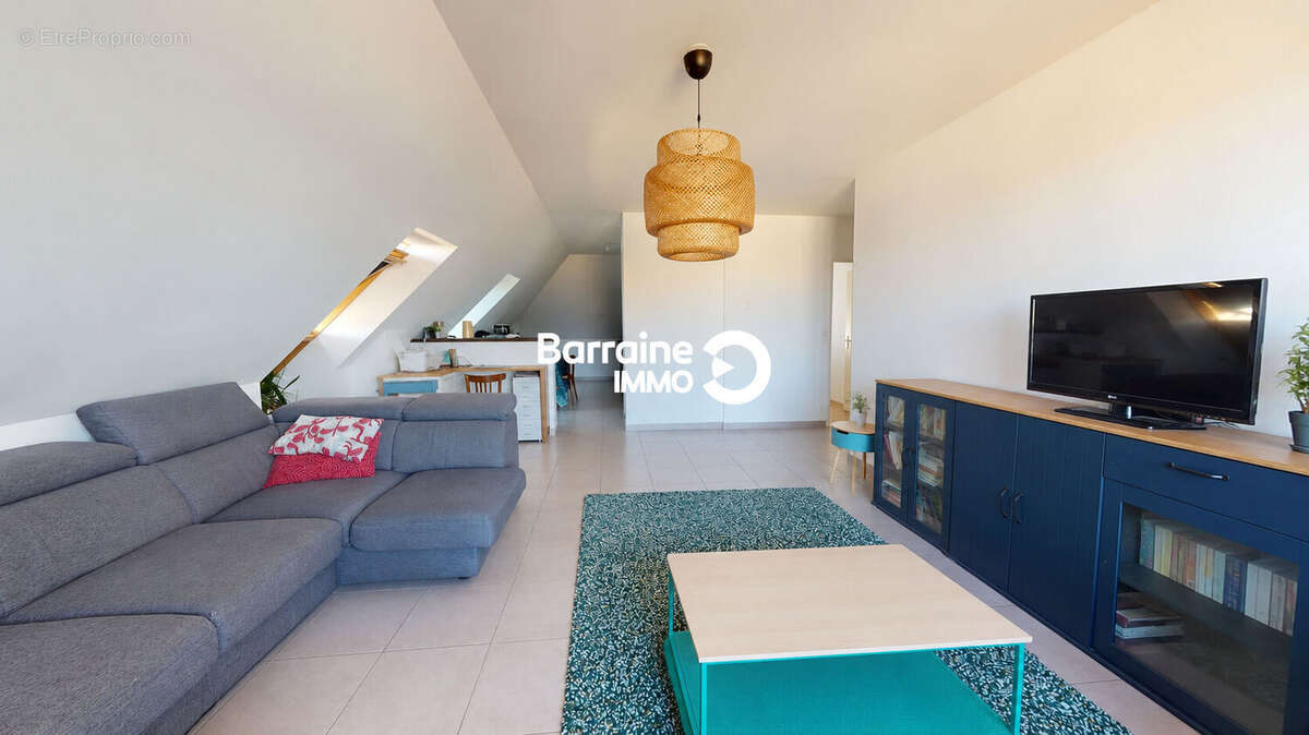 Appartement d'Exception à Lanester avec Vue Mer - Exclusivité Barraine Immo -Dernier Étage, Lumineux et Sans Travaux - photo 16