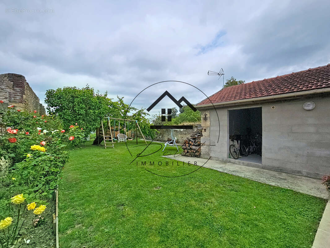 Maison à CAUFFRY