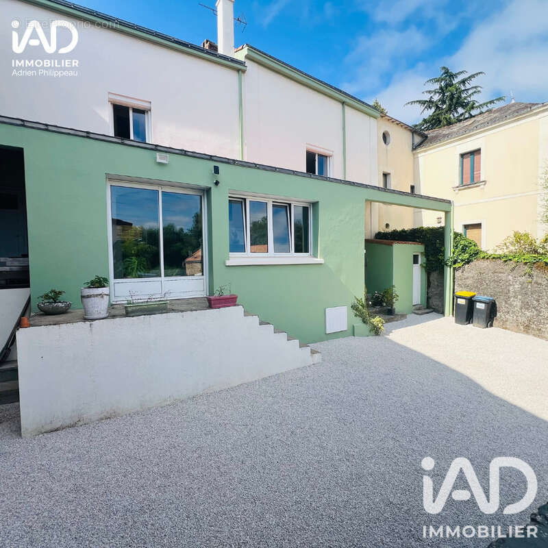 Maison 172 m² à Bouguenais  - photo 3