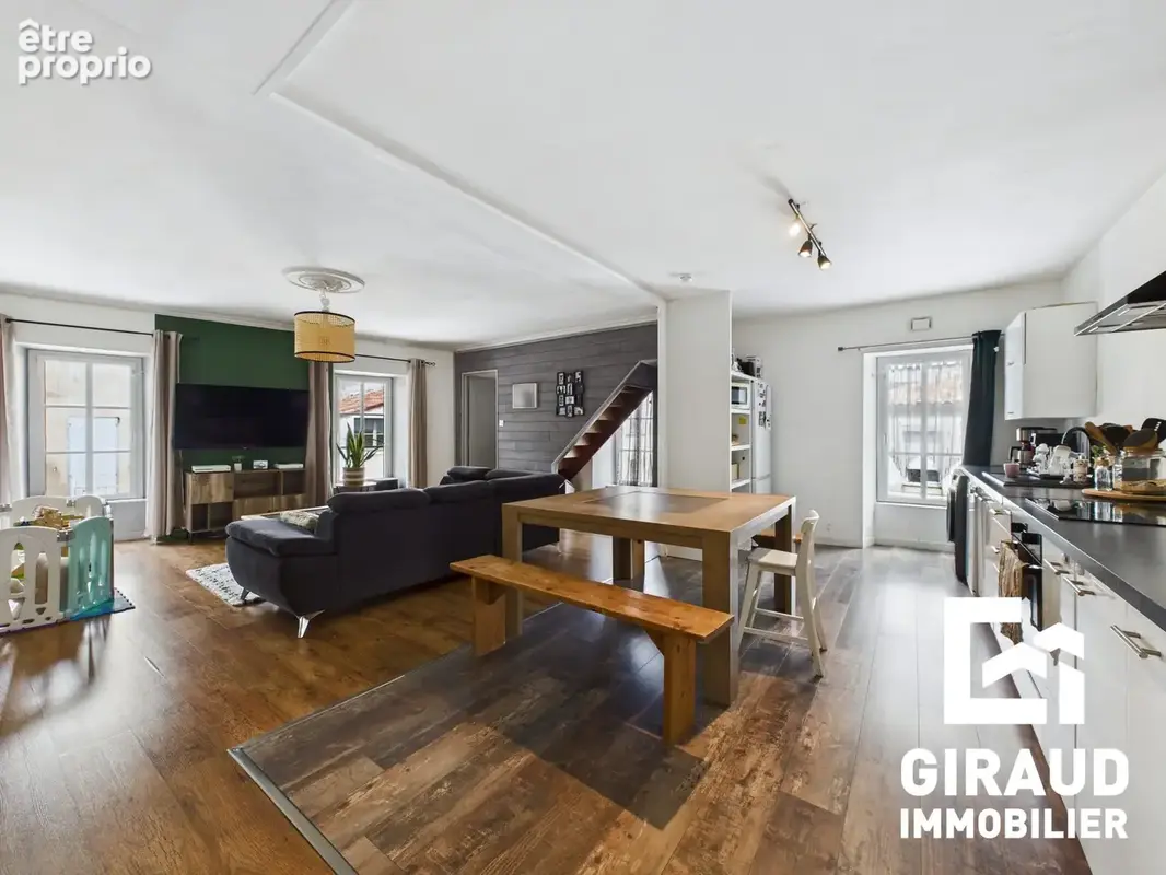 Maison 7 pièces 155 m² à vendre à Mouchamps (85640) - photo 2