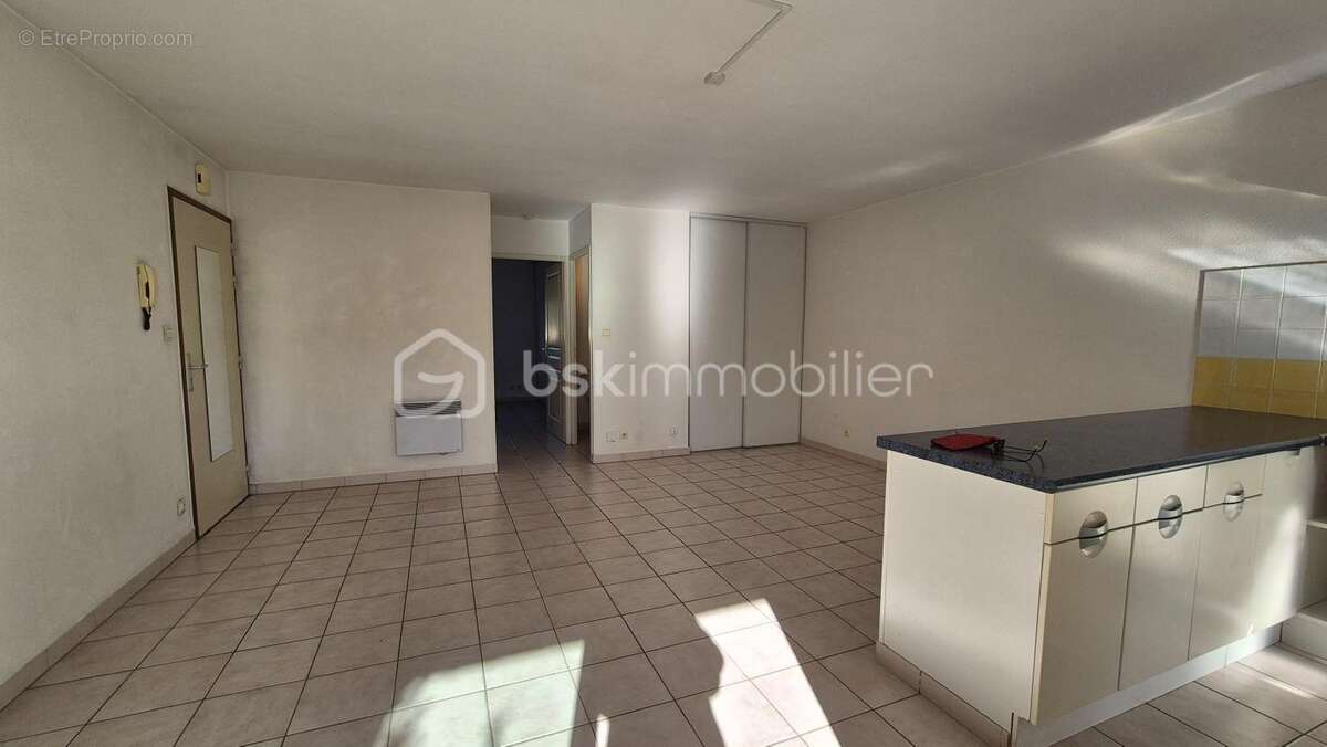 Appartement à SALEILLES