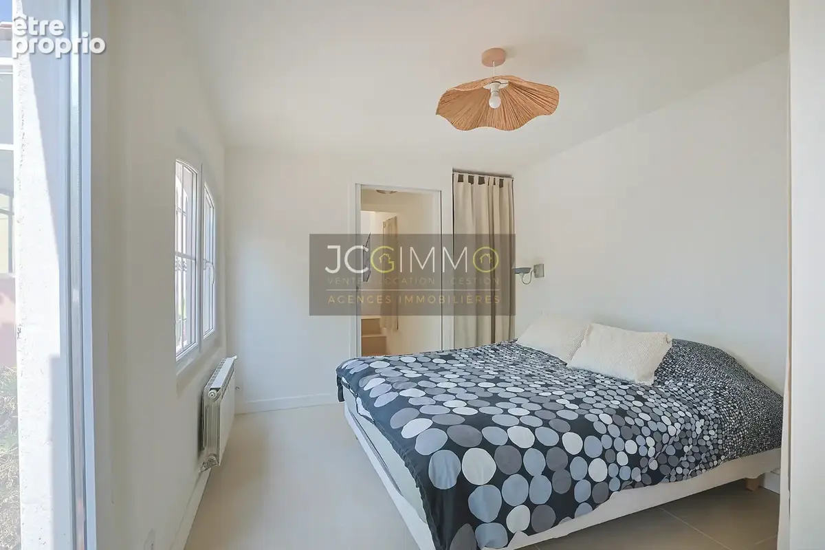 Maison d'exception   t4 de 98 m2   rooftop   vue mer   garage - photo 14