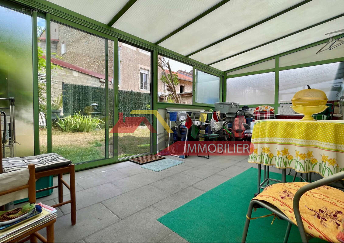Appartement en Rez-de-chaussée, type F4 -véranda - jardin - photo 7