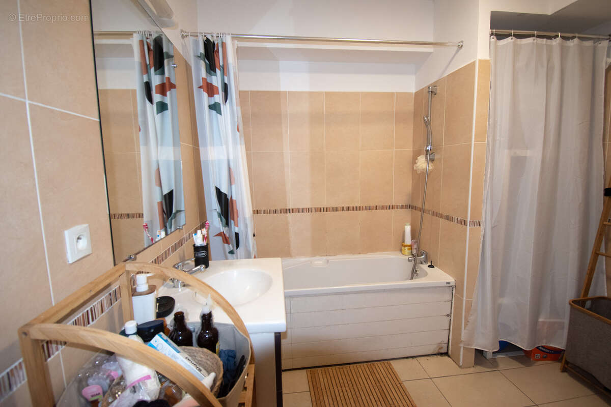 Appartement à SAINT-DENIS