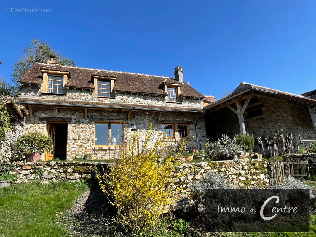 Maison à MONTMIRAIL