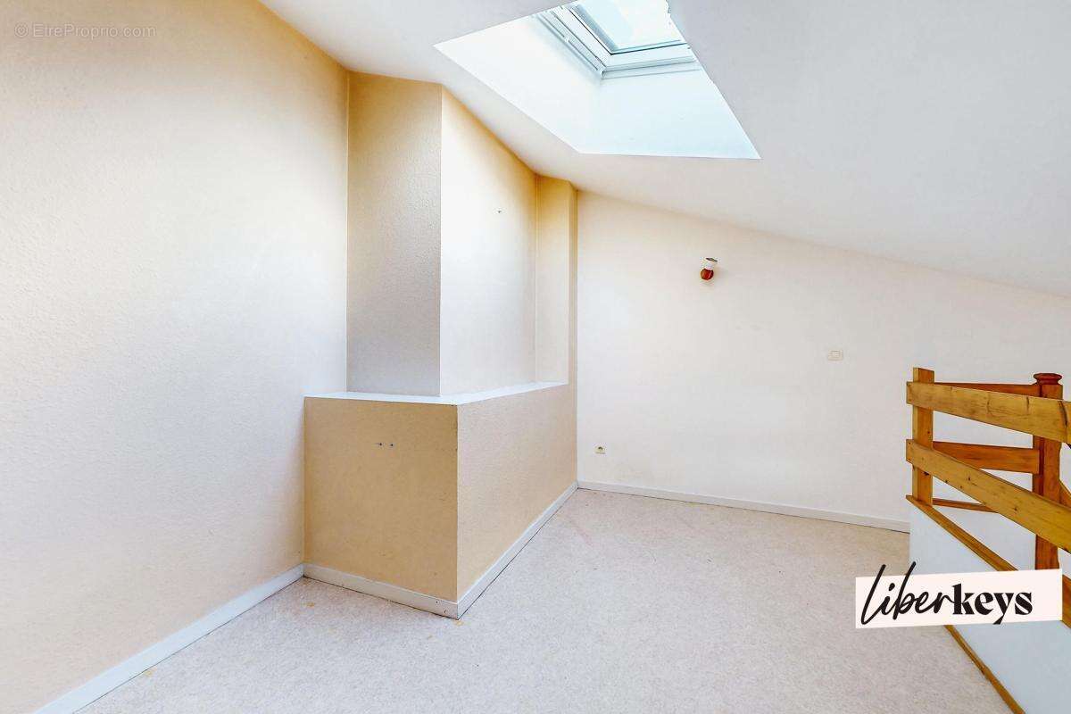 Maison de village rénovée au cœur de Saint Symphorien sur Coise - photo 9