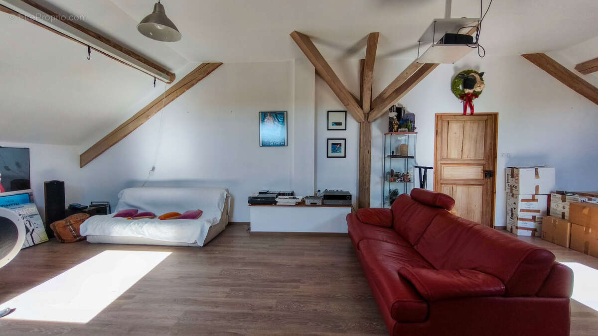 Maison à CAZES-MONDENARD