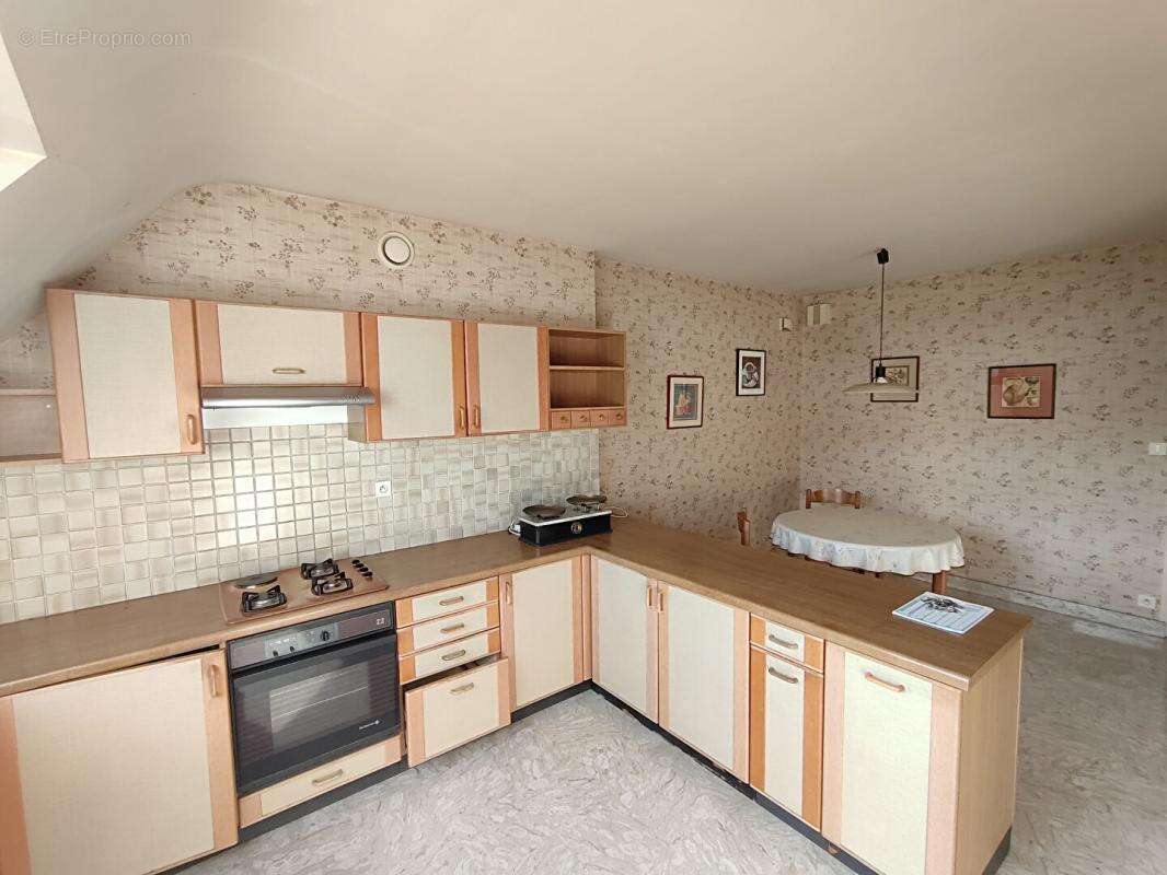 Maison, 29370 Elliant 7 pièce(s)  DPE D - photo 11