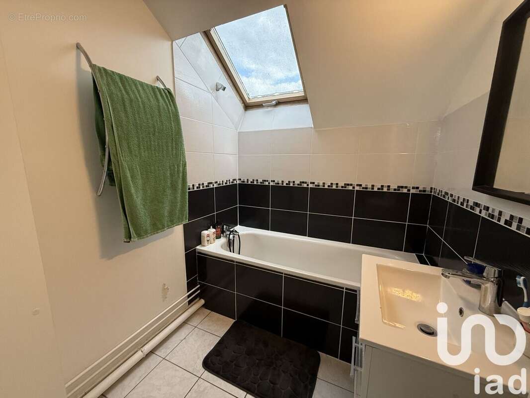 Photo 5 - Appartement à CREPY-EN-VALOIS