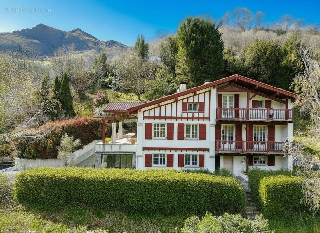 Maison à BIDARRAY