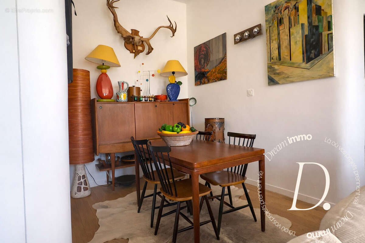 Appartement à MARSEILLE-6E
