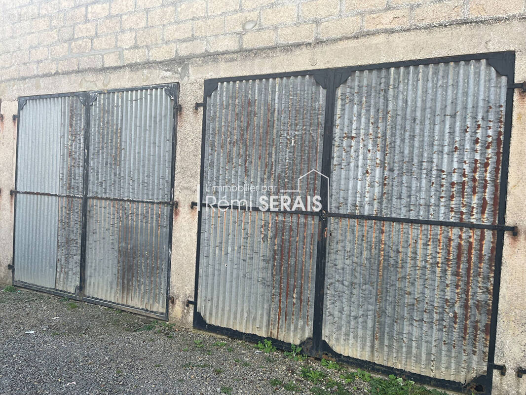 Parking à SOURDEVAL