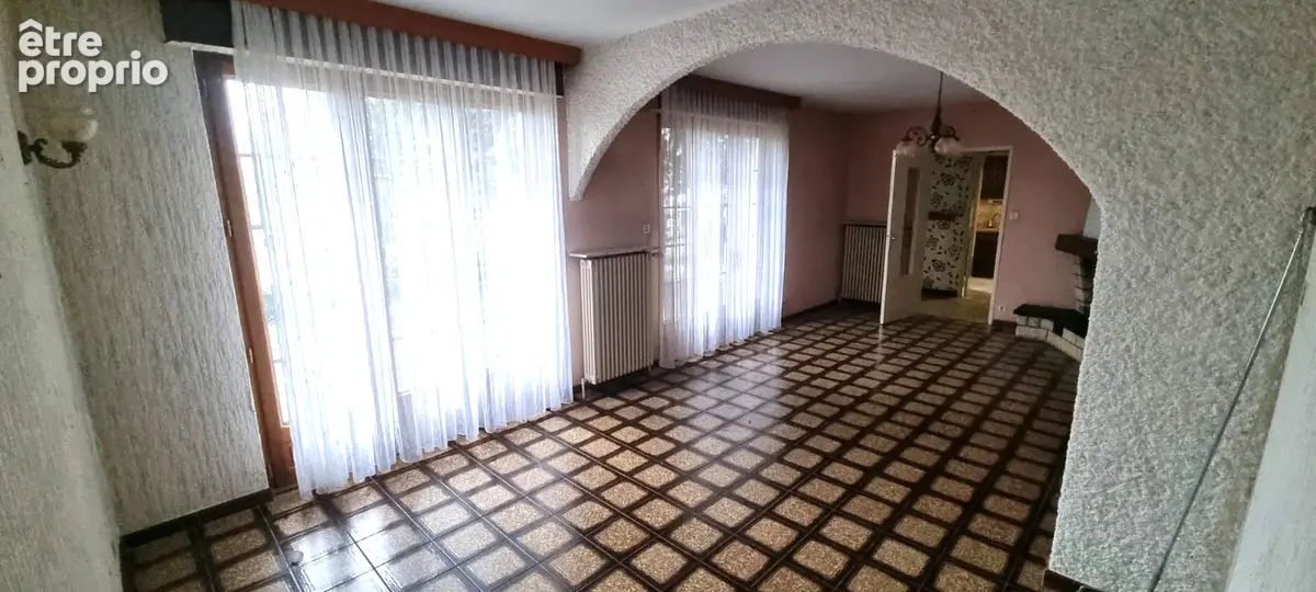 Maison a renover - 3 chambres + combles amenageables - photo 6