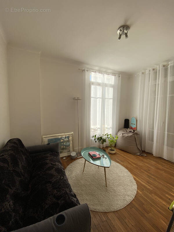 Appartement à SAINTE-SAVINE