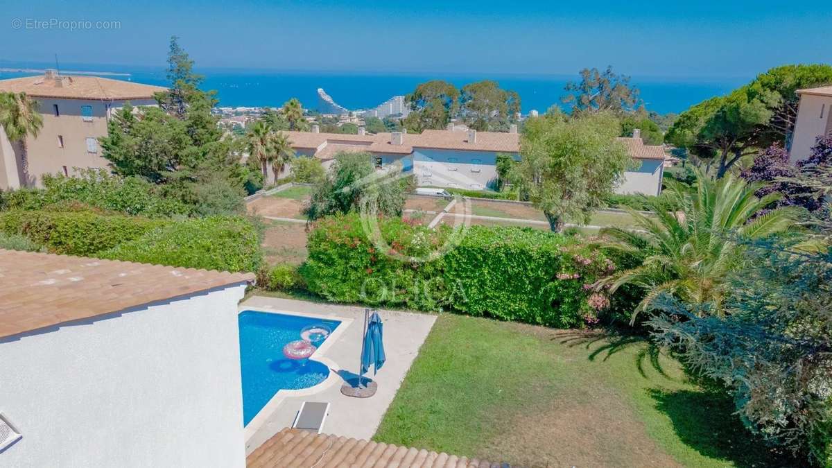 Maison à VILLENEUVE-LOUBET