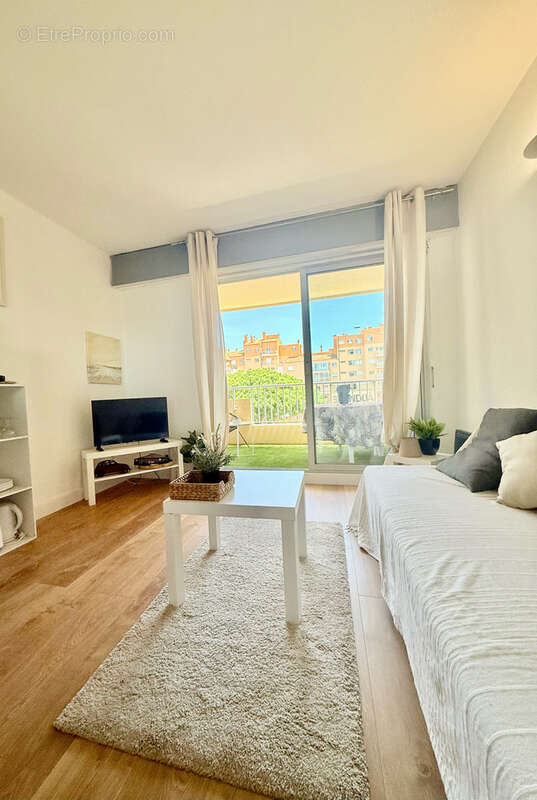 Appartement à HYERES