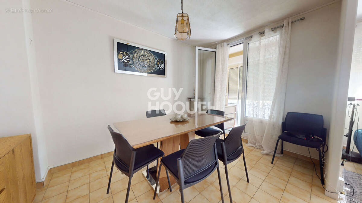 Appartement à ERMONT