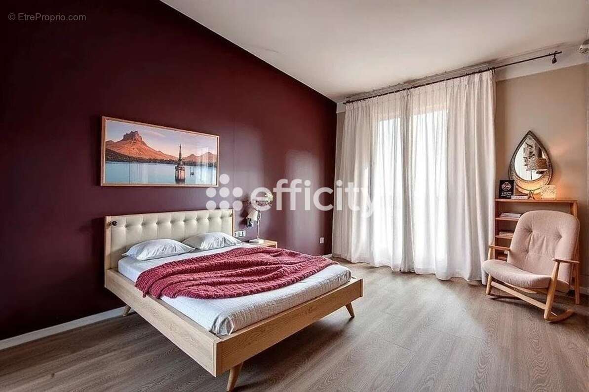Appartement à EPINAY-SUR-SEINE