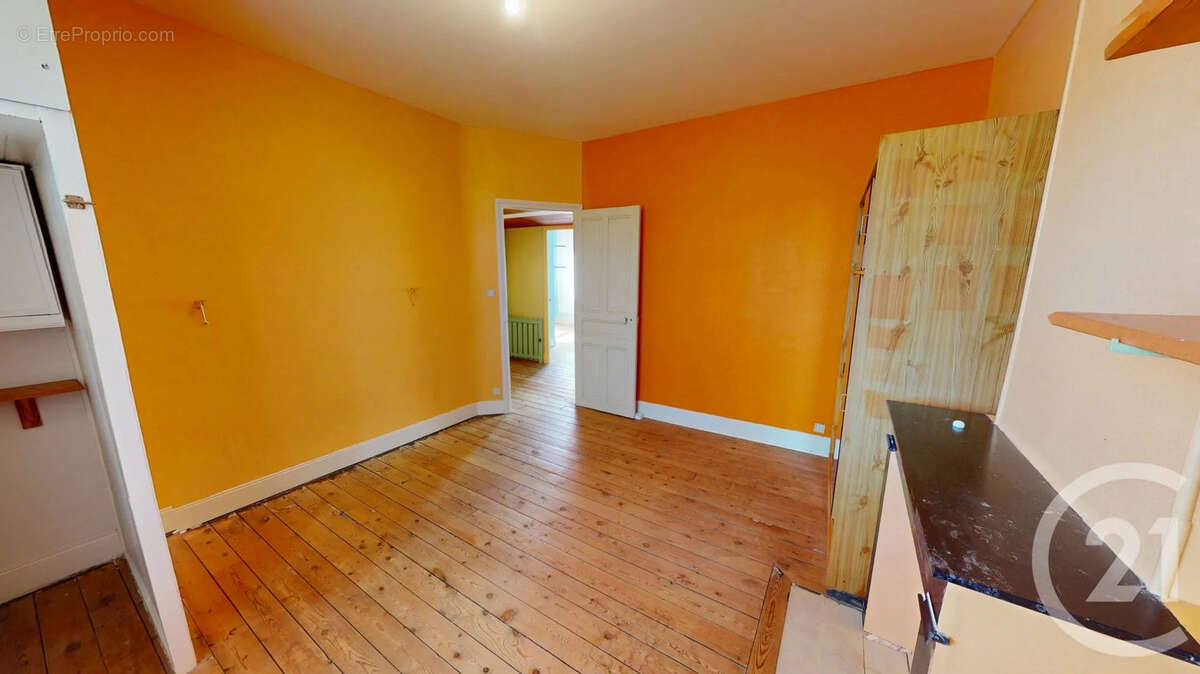 Maison à HARGICOURT