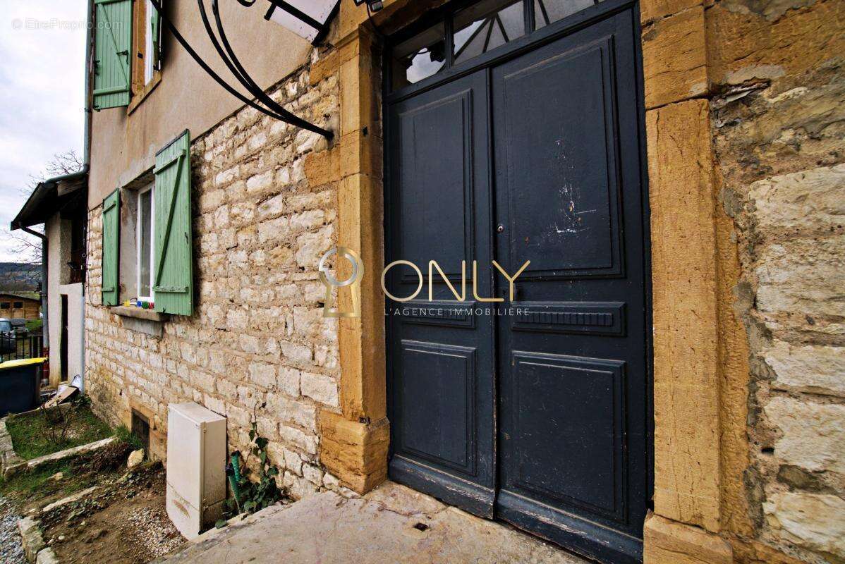 Appartement à QUINCIEUX