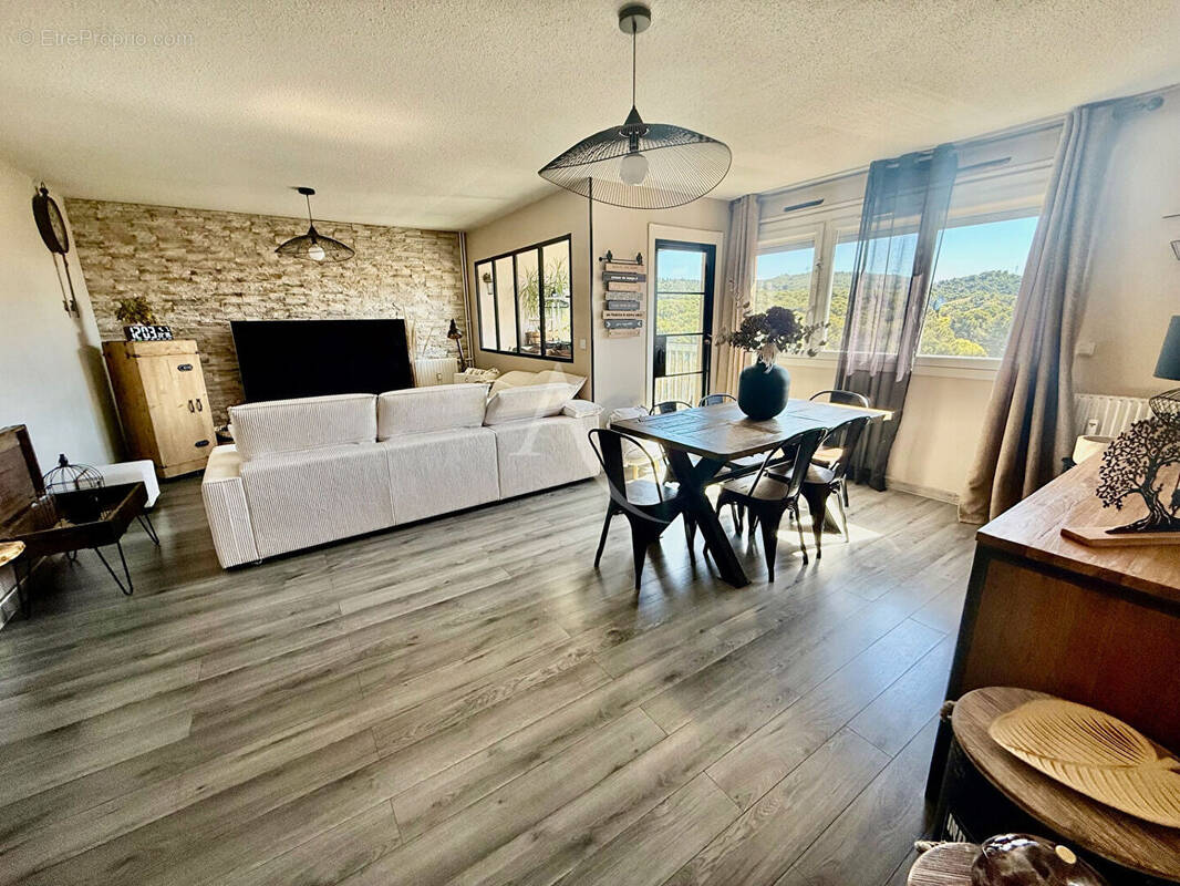 Appartement à SALON-DE-PROVENCE