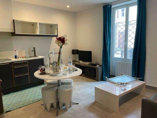 Appartement 23 m² à Pau  - photo 2
