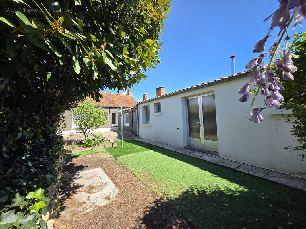 Maison à L'AIGUILLON-SUR-MER